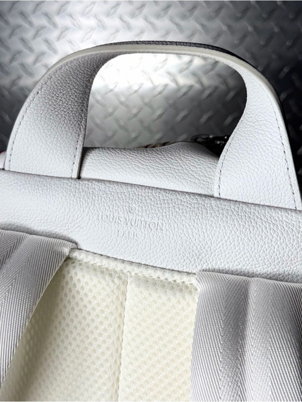 Louis Vuitton Limited Edition Virgil Damier Spray Racer Backpack in White - Picture 7 of 11